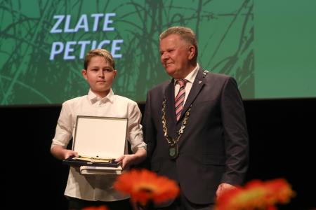 ZLATE PETICE 95 FOTO LJUBO VUKELIČ